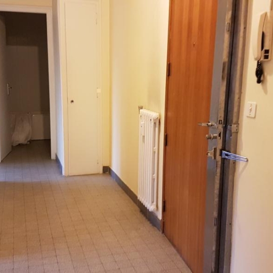  Annonces CHAMBERY : Appartement | CHAMBERY (73000) | 54 m2 | 717 € 