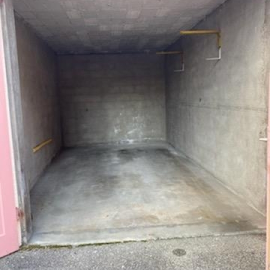  ABRIS & CO IMMOBILIER : Parking | CHAMBERY (73000) | 0 m2 | 100 € 