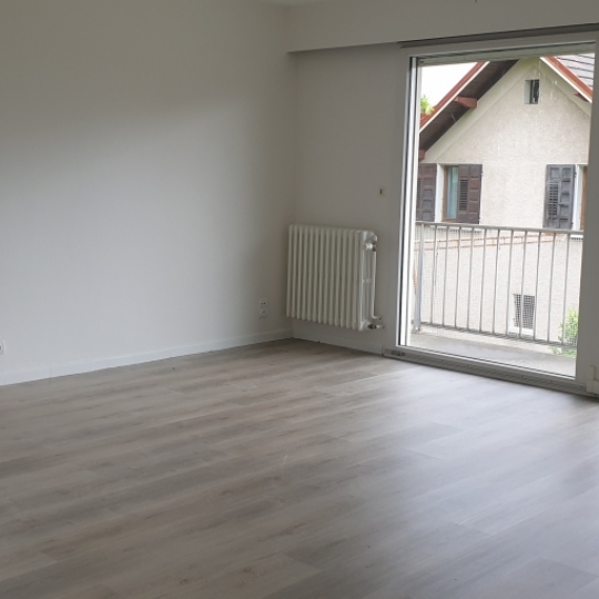  Annonces CHAMBERY : Appartement | CHAMBERY (73000) | 100 m2 | 1 153 € 