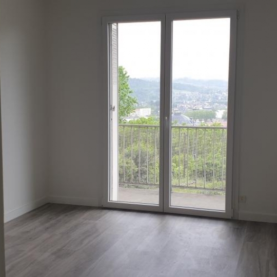  ABRIS & CO IMMOBILIER : Apartment | CHAMBERY (73000) | 100 m2 | 1 056 € 