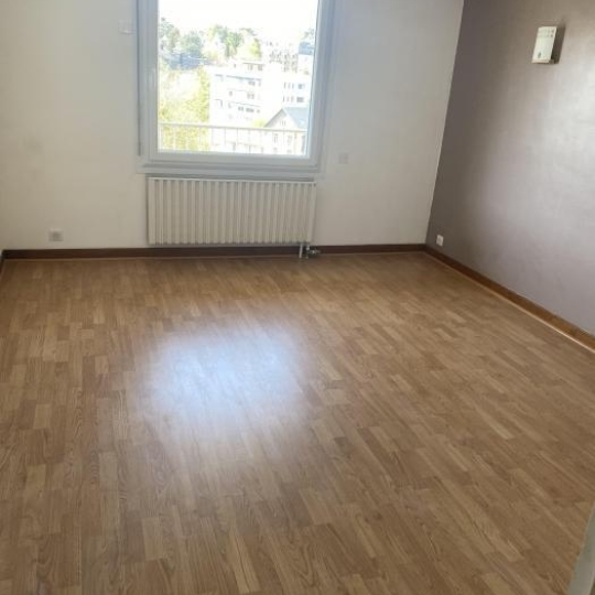  ABRIS & CO IMMOBILIER : Appartement | CHAMBERY (73000) | 78 m2 | 918 € 