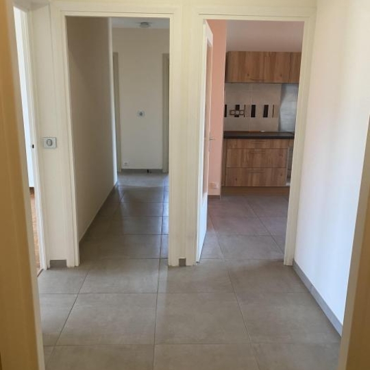  Annonces CHAMBERY : Appartement | CHAMBERY (73000) | 78 m2 | 918 € 