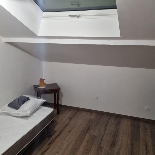  Annonces CHAMBERY : Appartement | MERY (73420) | 10 m2 | 450 € 