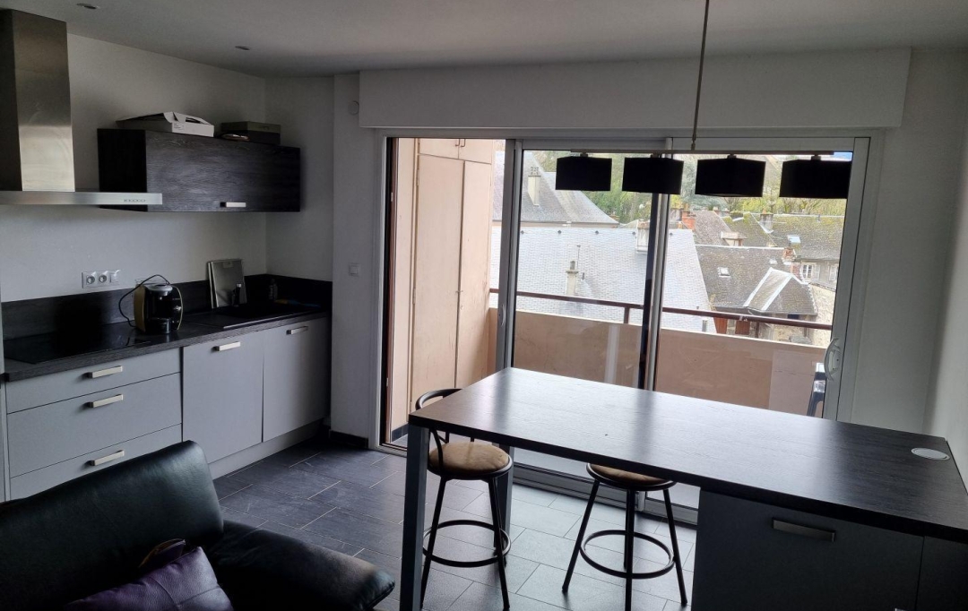 ABRIS & CO IMMOBILIER : Appartement | CHAMBERY (73000) | 35 m2 | 746 € 
