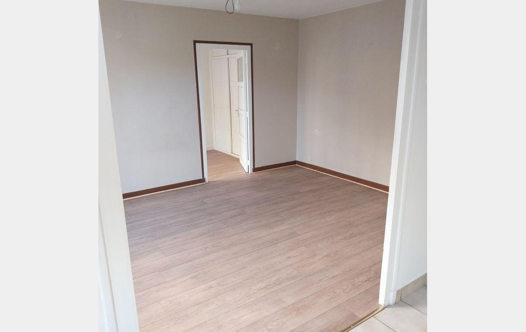 Annonces CHAMBERY : Apartment | CHAMBERY (73000) | 67 m2 | 142 000 € 