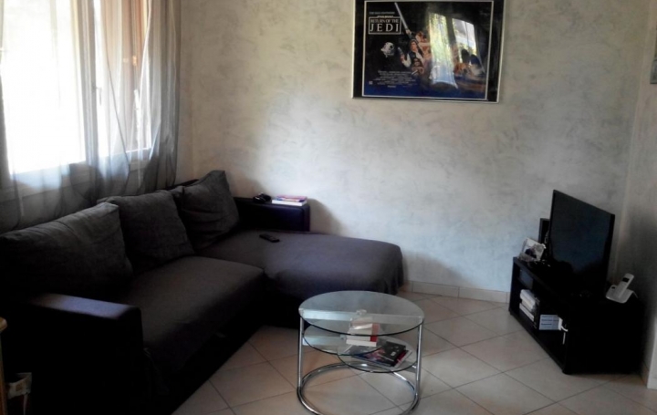 Annonces CHAMBERY : Appartement | CHAMBERY (73000) | 42 m2 | 693 € 