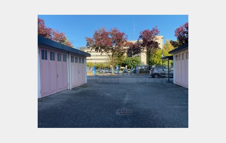 ABRIS & CO IMMOBILIER : Parking | CHAMBERY (73000) | 0 m2 | 100 € 
