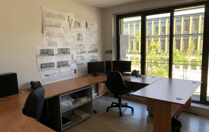 Annonces CHAMBERY : Local / Bureau | LE BOURGET-DU-LAC (73370) | 120 m2 | 2 400 € 
