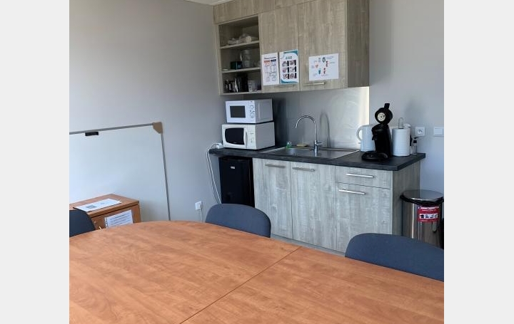 Annonces CHAMBERY : Local / Bureau | LE BOURGET-DU-LAC (73370) | 120 m2 | 2 400 € 