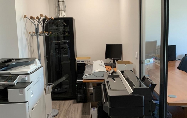 Annonces CHAMBERY : Local / Bureau | LE BOURGET-DU-LAC (73370) | 120 m2 | 2 400 € 