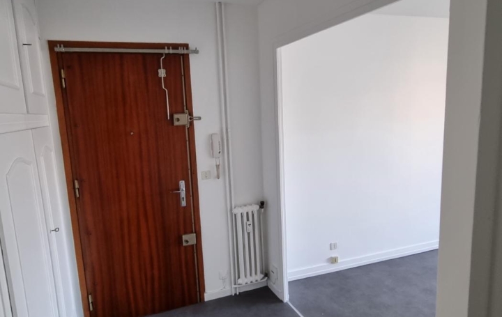 ABRIS & CO IMMOBILIER : Appartement | CHAMBERY (73000) | 66 m2 | 770 € 
