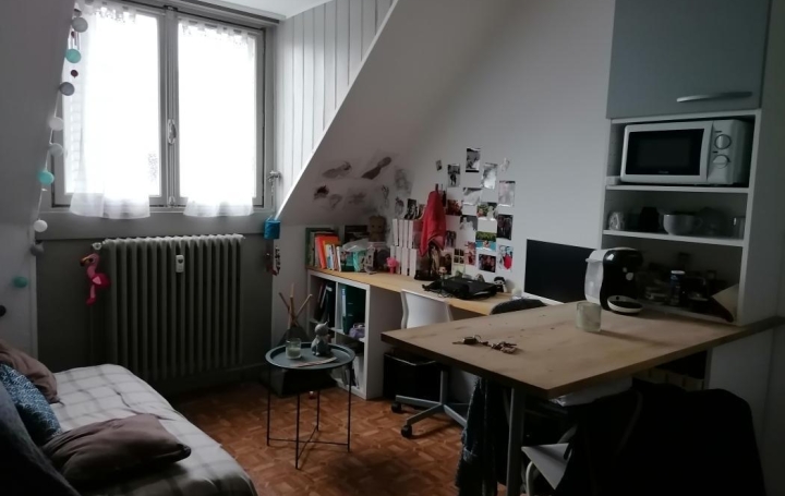 Studio CHAMBERY 14 m2 385 € Studio CHAMBERY 14 m2 385 €