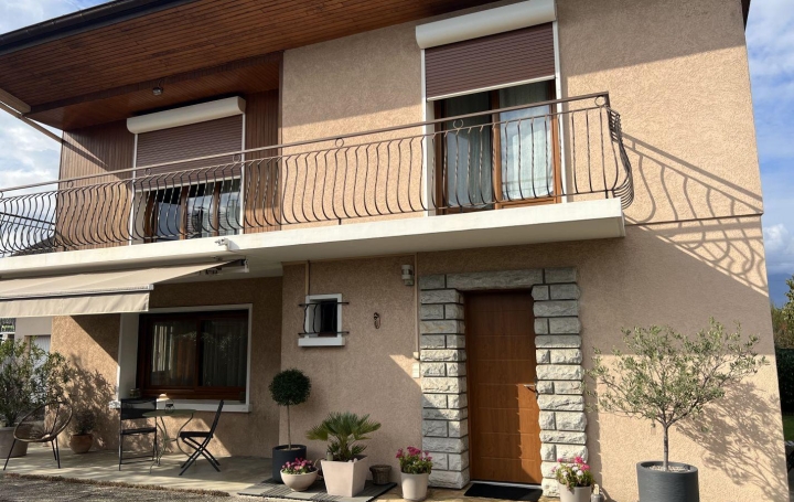 Maison   CHAMBERY  130 m2 419 000 € 